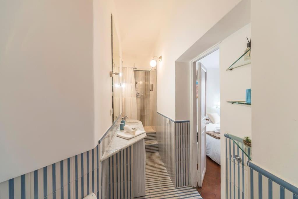 Apartamento Trevi Domus Avignonesi Roma Exterior foto