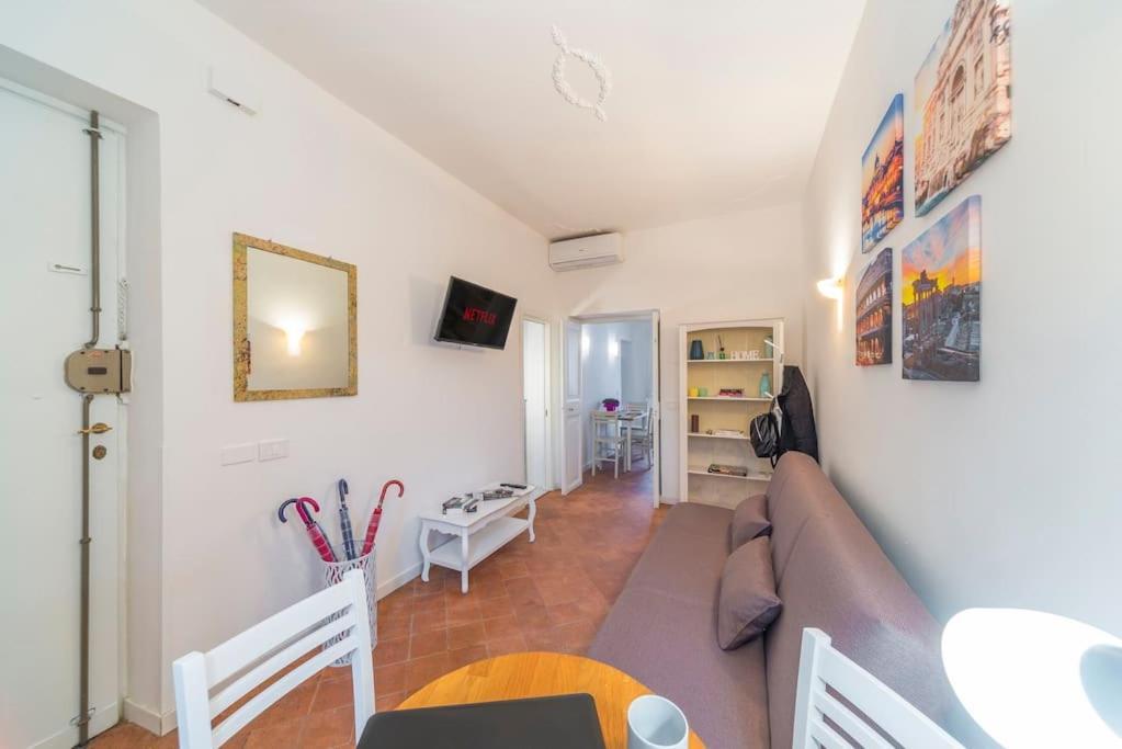 Apartamento Trevi Domus Avignonesi Roma Exterior foto